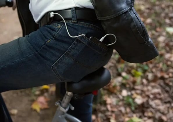 ION Belt, un cinturón para cargar tu teléfono