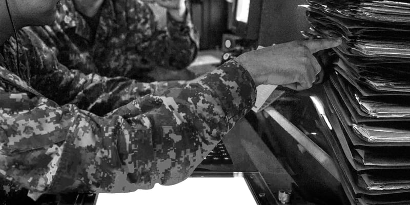 Procuraduría sanciona a nueve miembros del Ejército por su responsabilidad en la vigilancia ilegal a periodistas