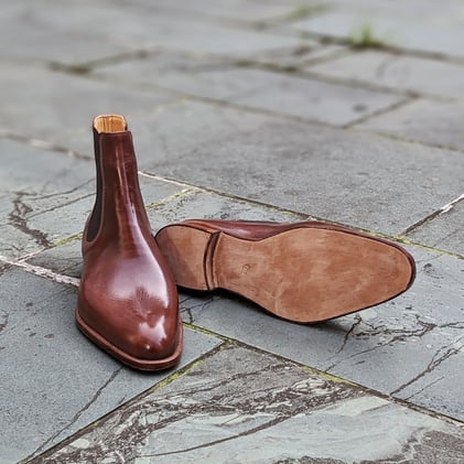 Journal Issue 6 : Clog Shoot : Different Leg Lengths : 