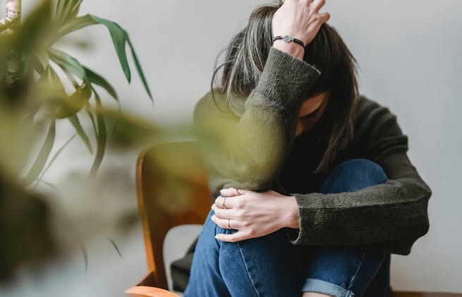 Feeling Burned Out? Here’s What ‘Crashing Out’ Means and How to Recover