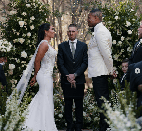 Kelsey Plum & her husband are in NFL drama