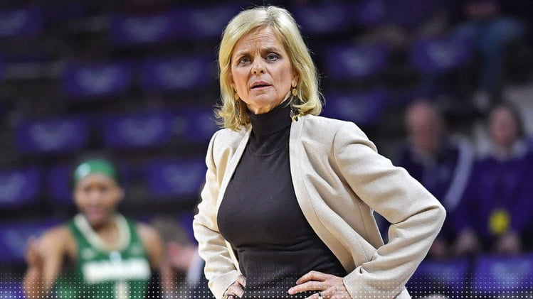 Mulkey Rages at NCAA Officials - LITE
