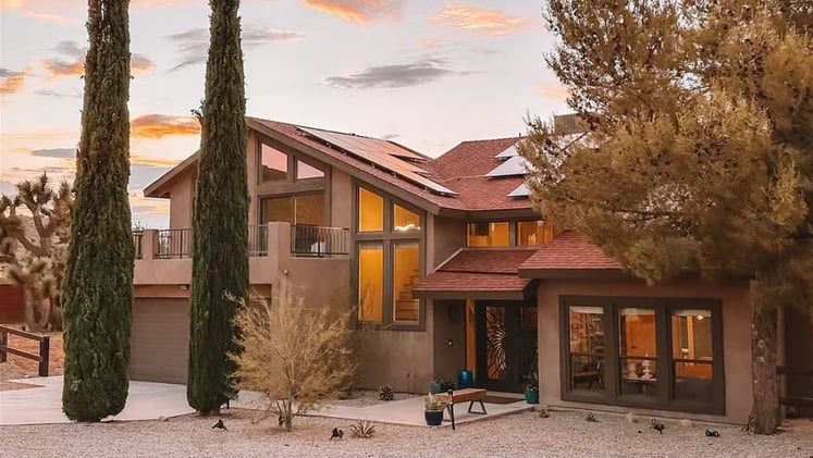 🏕️ West Coast Wealth: End Your Week with Prime STR Deals | November 21, 2025