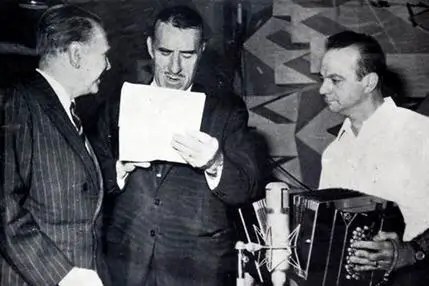 Escuchá a Jorge Luis Borges cantando tango