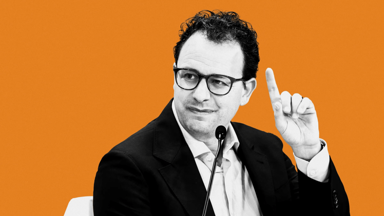 🛑 Anthropic Pushes Back on Pentagon Pressure...