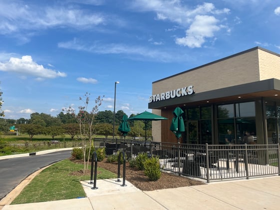 🟡 New Starbucks opens in Dallas