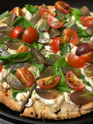 Grapes and Goat Cheese on a Pizza? 