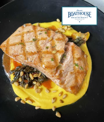 💎 Sunset Reservations: Fresh Catch on Treasure Island—Smith’s Boathouse