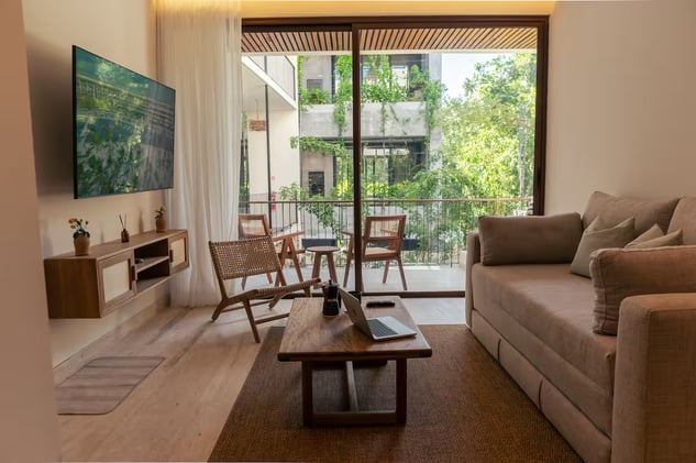 🟠 LATAM from $601