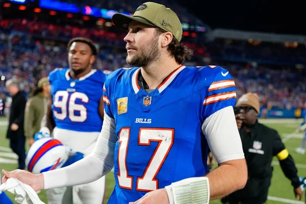 Josh Allen Reacts to Kneeing Steelers Star