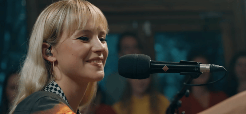 Angèle - That Look You Give That Guy / Le Coup De Soleil