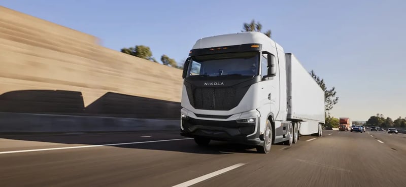 Nikola-Insolvenz, Scania kauft Northvolt-Sparte & DHL-Range-Extender im Test