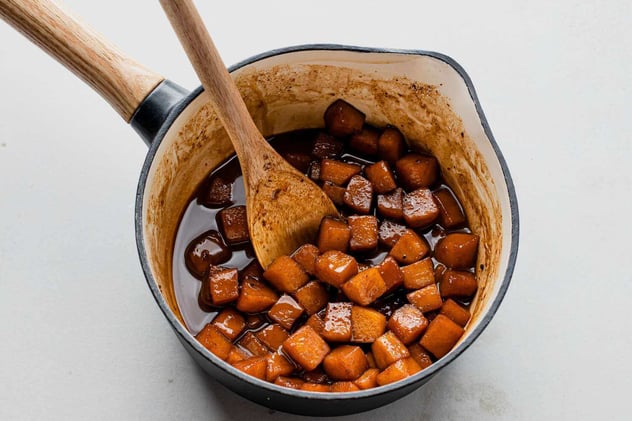 Stewed Apples Are Good for Your Gut