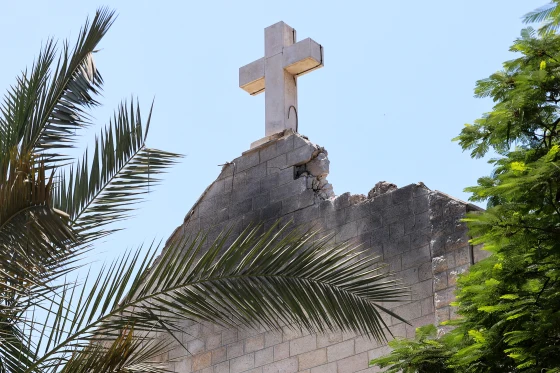 🔥🕊️ Tragedy in Gaza: Catholic Church Struck During Conflict