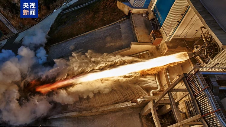 Moon Base by 2028 - NASA Says