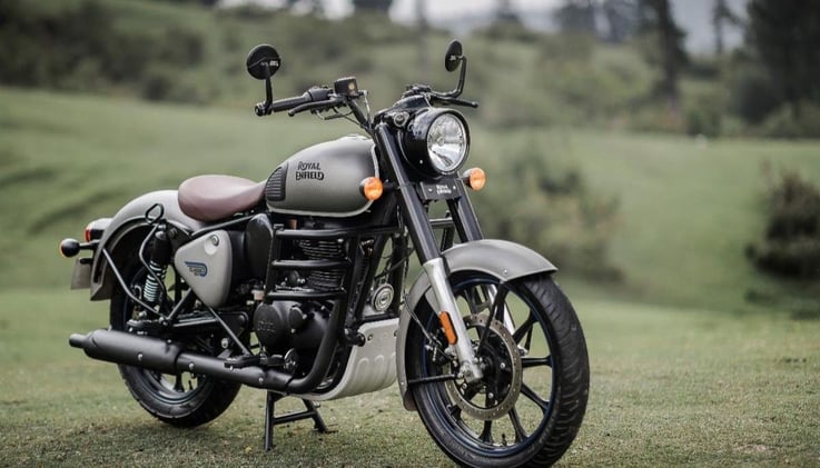 3 गुना कम कीमत में Royal Enfield Classic 350 को लाए घर, खरीदने को मची लूट  