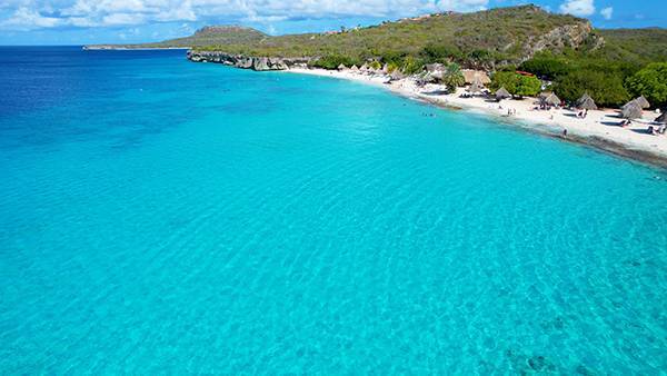 🏝️ Curaçao: A Caribbean Dream Awaits