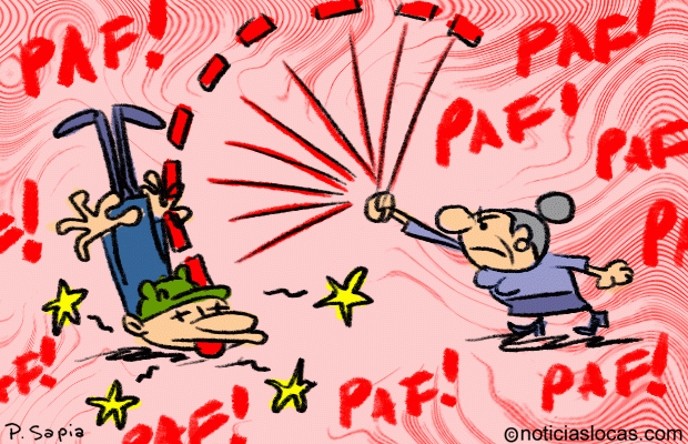 Enseñan clases de defensa personal con selfie-sticks