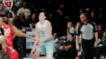 1 on 1 Fan Voting Closes Tonight 📩