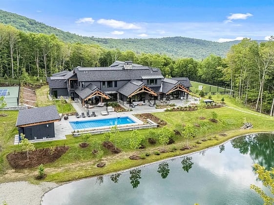 Victory Ridge Lodge