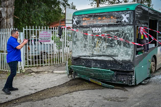 Hezbollah Rockets Wound Israelis in North