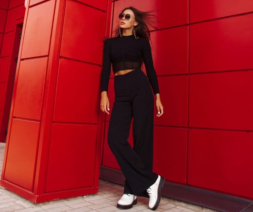 Dark horse wins the race