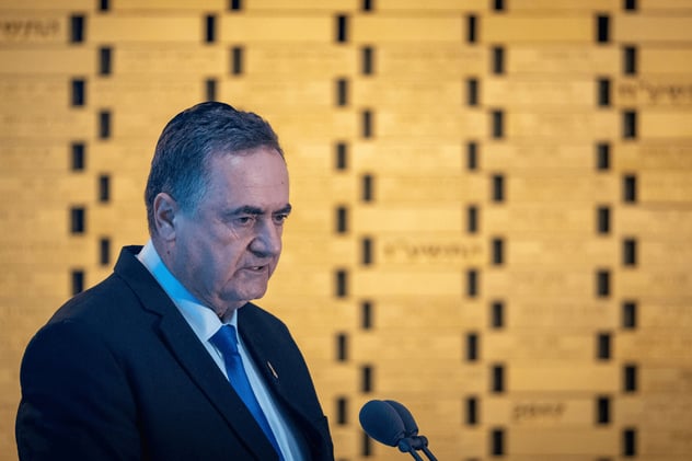 IDF Service Extension to 36 Months Moves Forward Under Katz