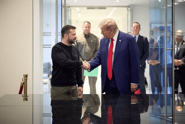 Trump Weighs ‘Mega Deal’ Involving Drones and Weapons with Zelensky