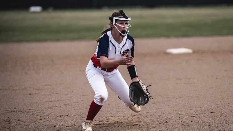 Slap Defense in Softball: How Smart Teams Stop Elite Slappers