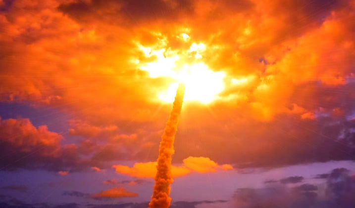 Analysts Calling Massive XRP Moonshot – But Veteran Bitcoin (BTC) and Crypto Trader Josh Rager Says It’s Time for Extreme Caution