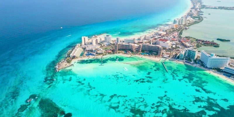 Sunday Roundup: Busiest Beaches In the World
