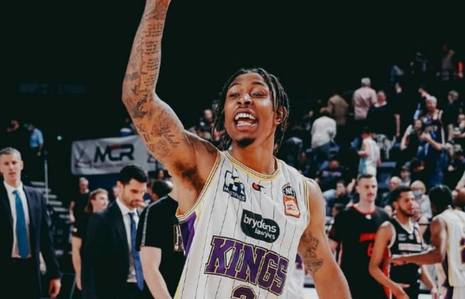 🏀 Crown That King 