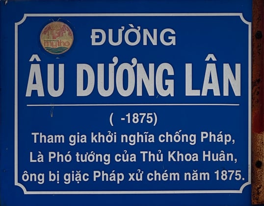 Au Duong Lan