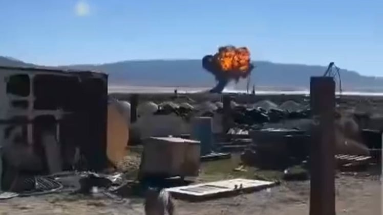 BREAKING: U.S. Fighter Jet Crashes In California