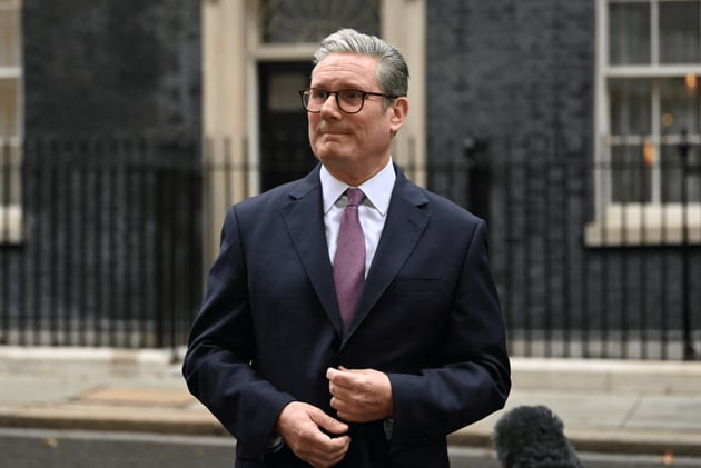 UK PM Starmer Admits He Knew Epstein Ties Before Appointing Mandelson