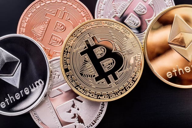 🟢 El año que sacudió a Bitcoin y las criptomonedas