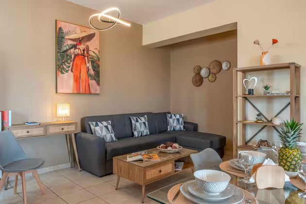 🟠 2 Beds in EU from $698