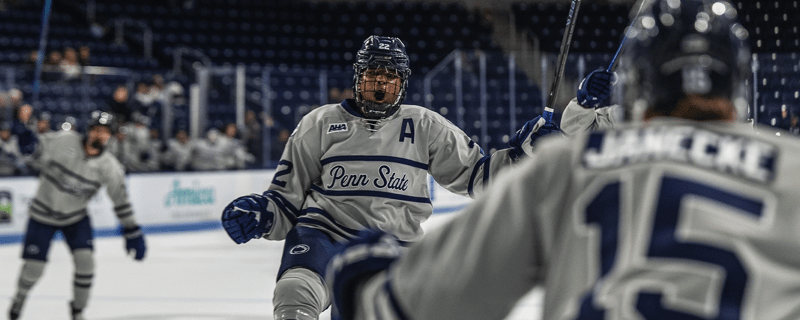 Blue & White Brew 10/27: 10 In A Row!