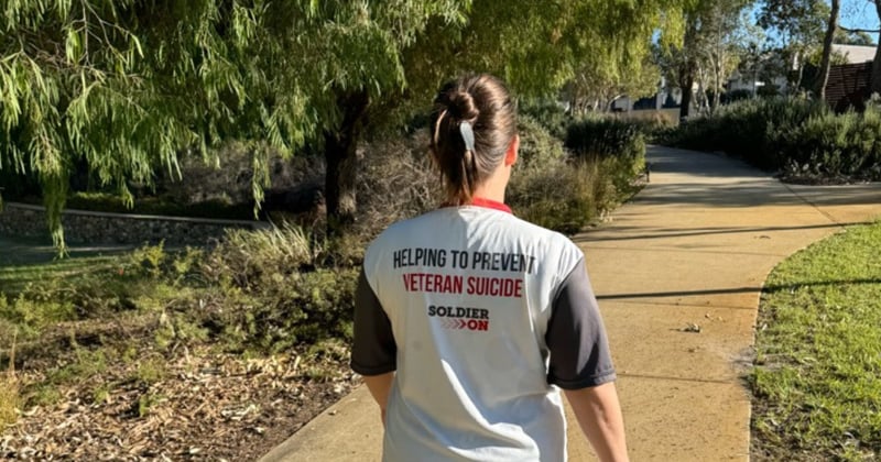 Hundreds of Gippslanders walk 96km to raise money for our veterans