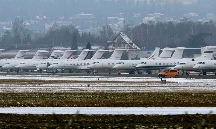 Small banks need sugar daddies