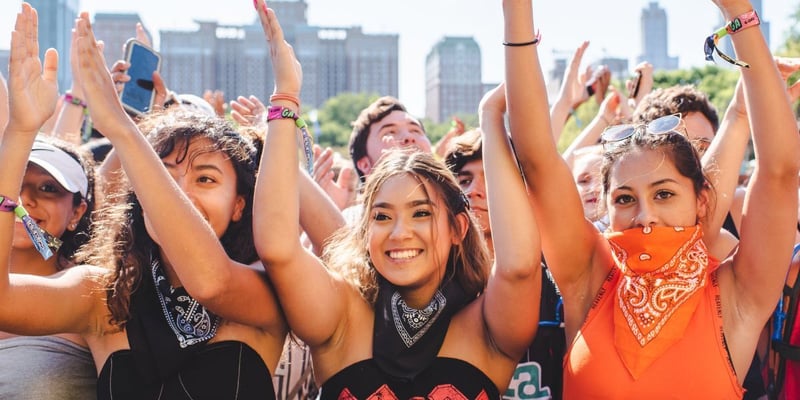 Epic Stays: Airbnb to Host Curated Fan Experiences at Lollapalooza Chicago