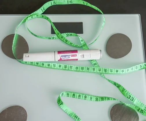 Weight-Loss Drug Prices Drop, but Staying on Them Remains Expensive