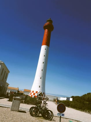 Finding Simplicity in a Distracted World