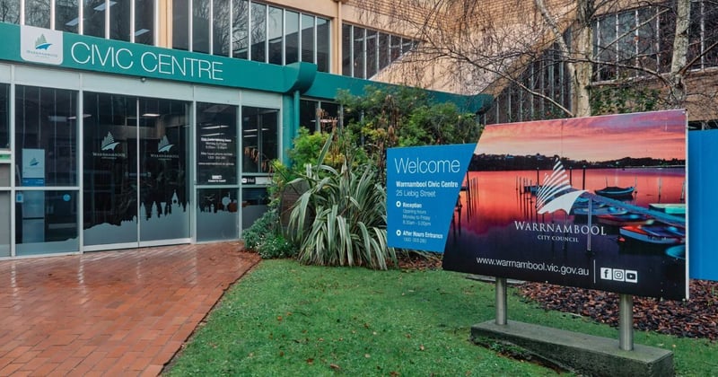 $297K superannuation blowout leaves Warrnambool Council with “no choice but to find the money elsewhere”