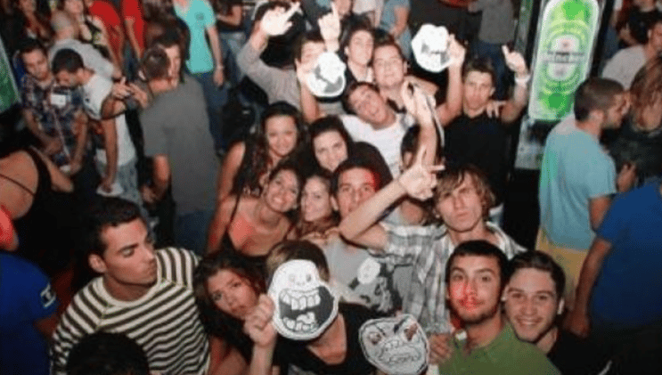 🥛- cbdcS y el botellón 