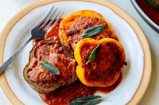 Pan Fried Meatloaf in Tricolor Peppers Recipe