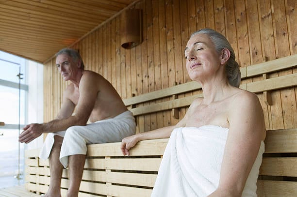 Sauna Sessions Reduce Heart Attack Risk by 50% – The Scandinavian Wellness Tradition That Works Like Exercise