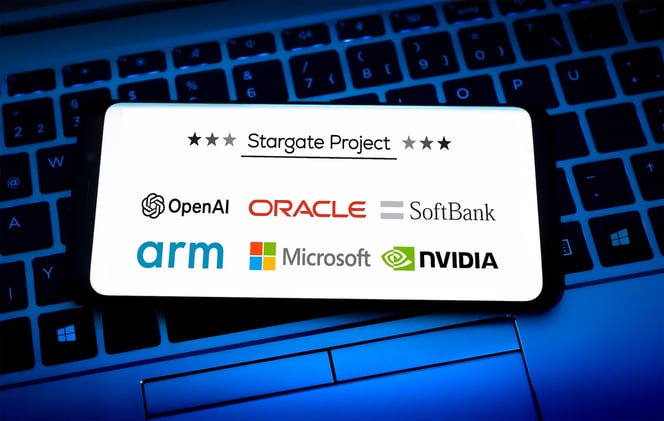 🗞️ Stargate + Oracle 5 GW | Thomson Launches Family Office Bank | Square UK Cash Advances | Google Vibe-Coding Opal | NatWest x AWS AI CX