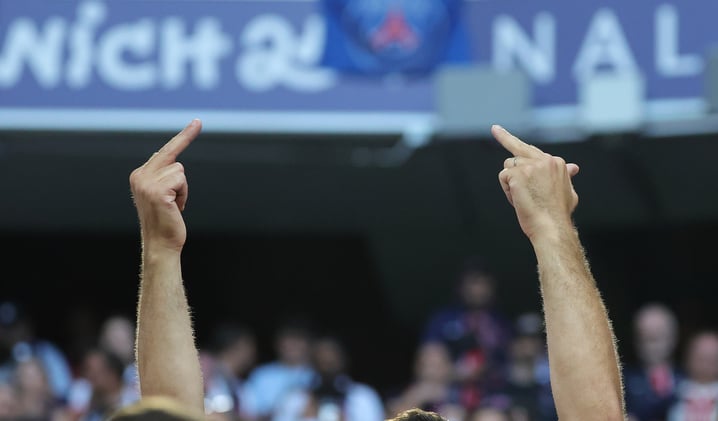 Five Fan Tips To Center Yourself