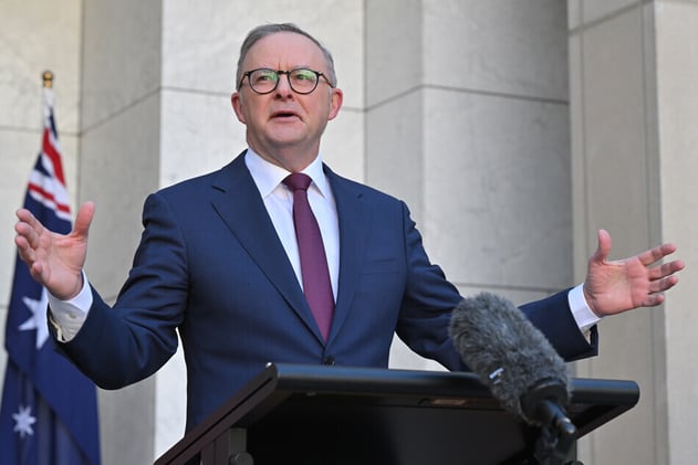 Aussie Prime Minister Blames ‘Right-Wing Extremism’ After Islamist Hanukkah Massacre